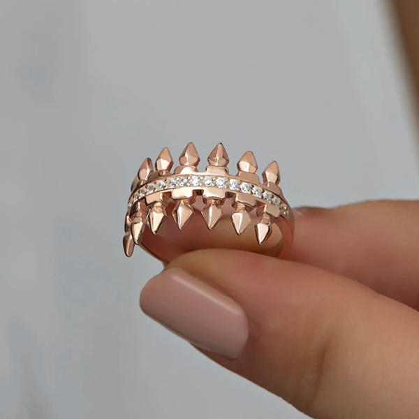 Spike Ring